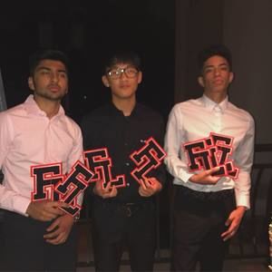 Meet your Posher, Justin